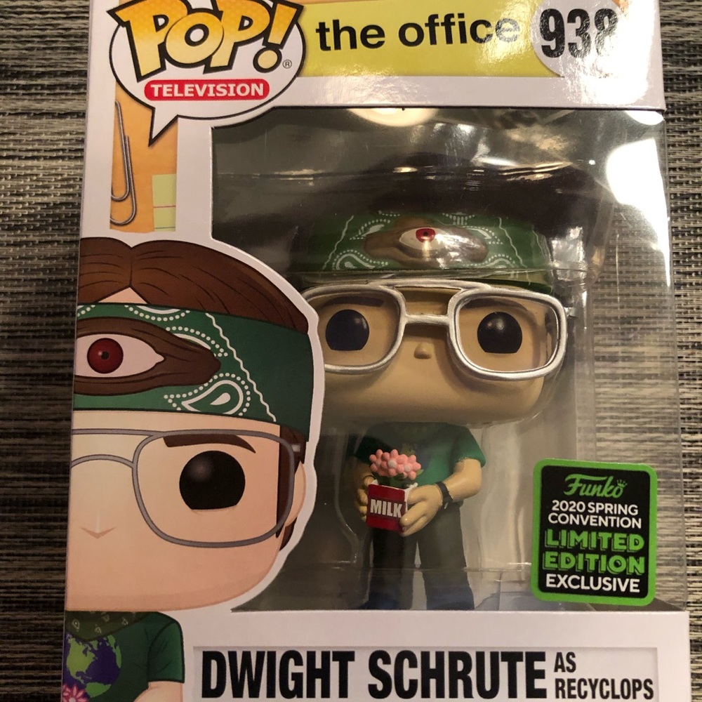 Dwight Schrute as Recyclops Eccc exclusive Funko